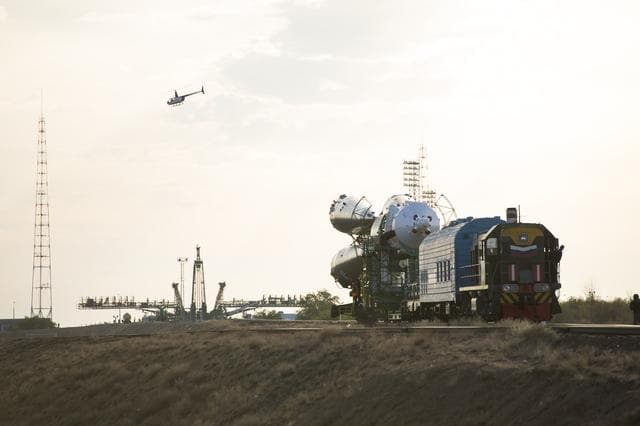 NASA image: Expedition 41 Rollout