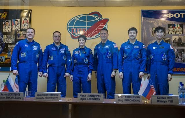 NASA image: Expedition 42 Press Conference
