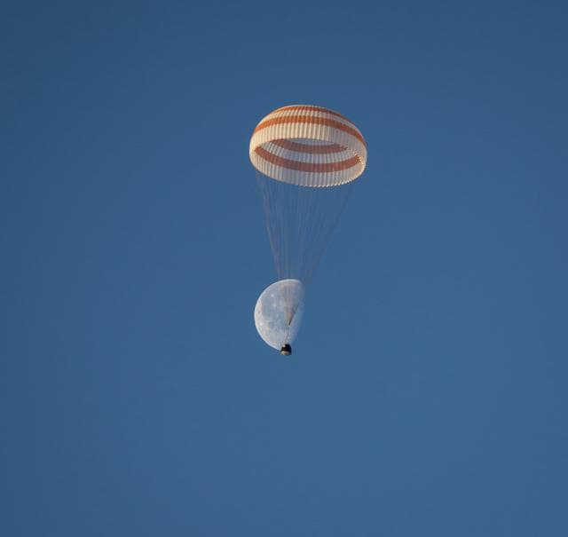 NASA image: Expedition 42 Soyuz TMA-14M Landing