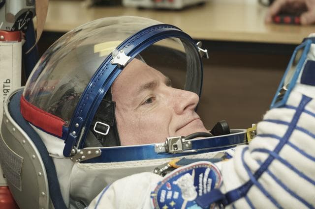 NASA image: Expedition 43 Preflight