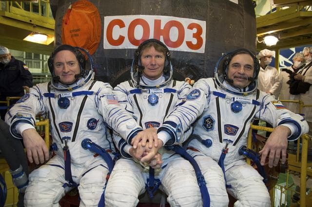 NASA image: Expedition 43 Preflight