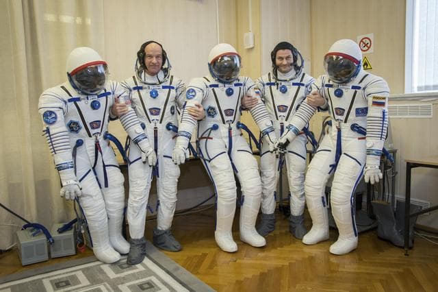 NASA image: Expedition 43 Preflight