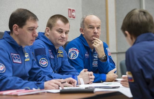 Expedition 43 Media Day