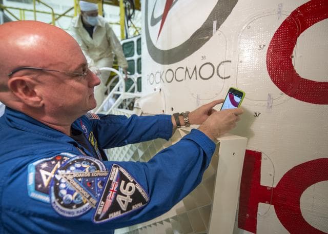 NASA image: Expedition 43 Soyuz Check