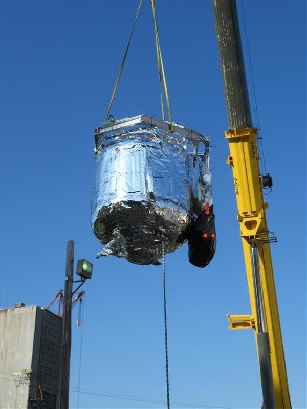 NASA image: NASA Marshall Tests Innovative Technique for Super Cold Fuel Storage