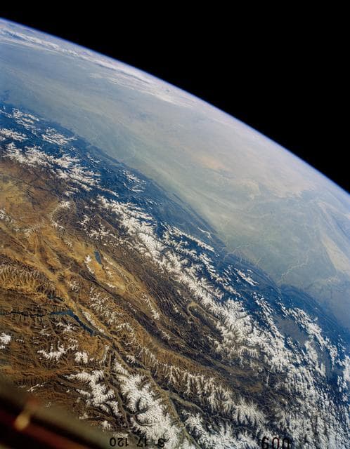 NASA image: Earth Observation taken during the 41G mission