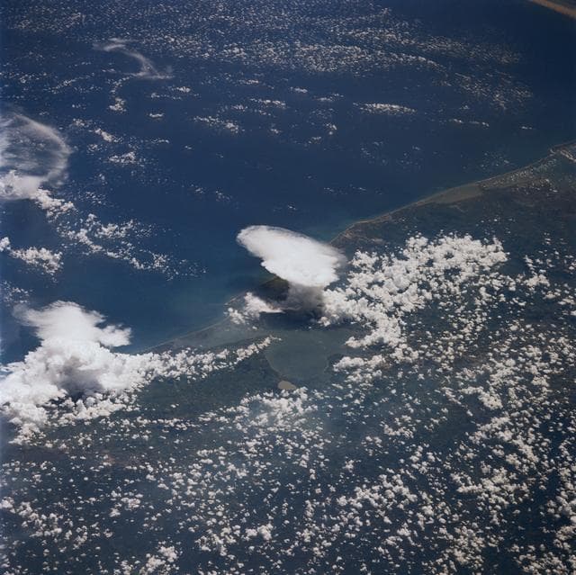 NASA image: 51F earth observations
