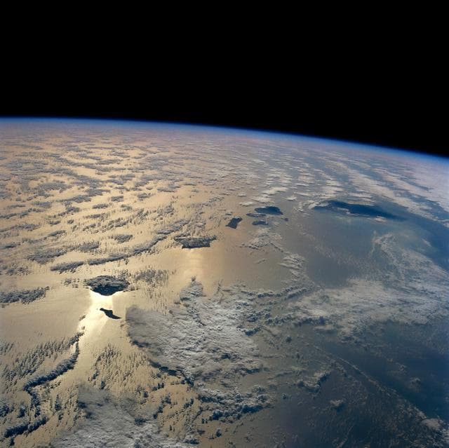 NASA image: Hawaiian Island Archipelago