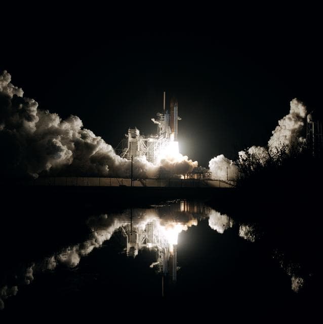 NASA image: Launch of the Shuttle Columbia and begining of STS 61-C mission