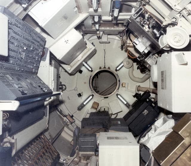 NASA image: Skylab
