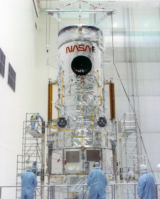 NASA image: KSC-89pc-0954