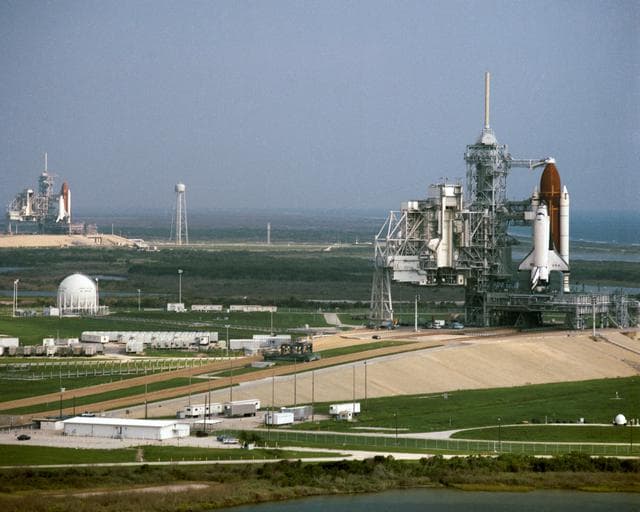 NASA image: KSC-90pc-1266