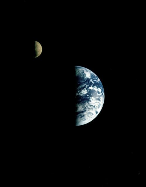 NASA image: KSC-92PC-2624