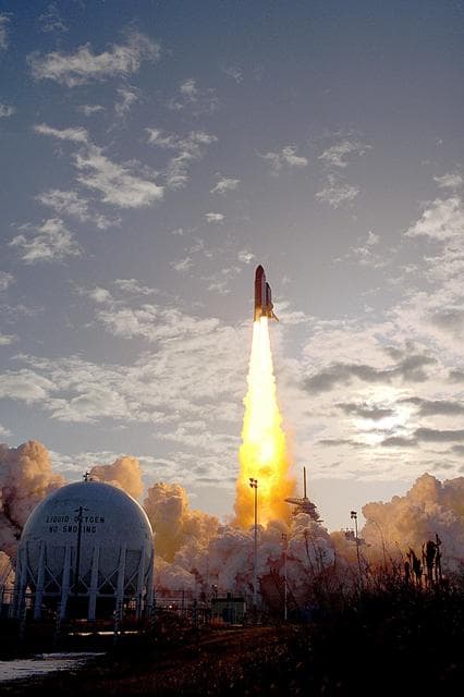 NASA image: KSC-92PC-2460