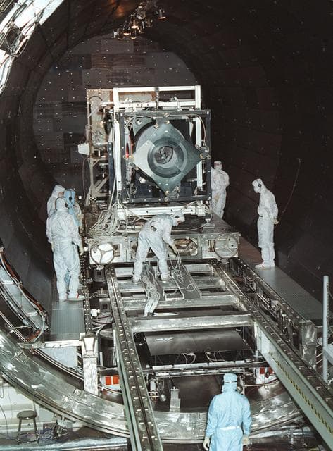 NASA image: History of Chandra X-Ray Observatory
