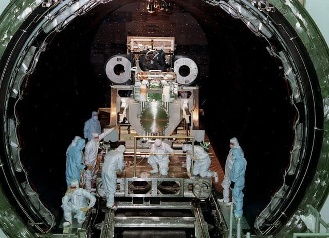 NASA image: History of Chandra X-Ray Observatory