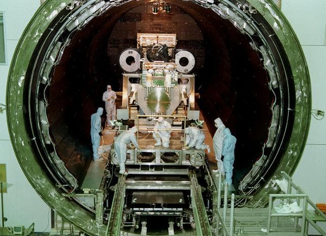 NASA image: History of Chandra X-Ray Observatory