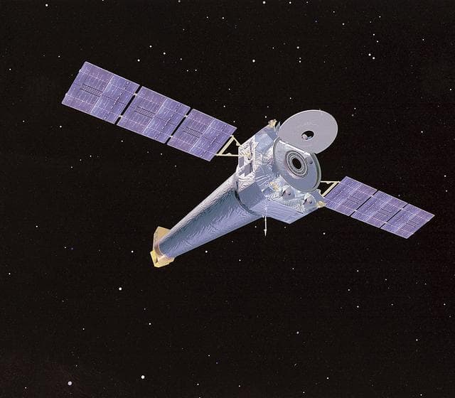 NASA image: History of Chandra X-Ray Observatory