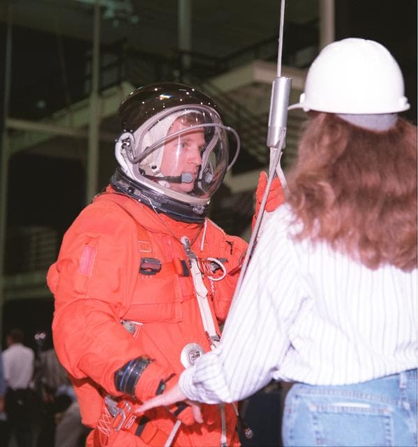NASA image: STS-95 crew training - emergency egress training at bldg 9