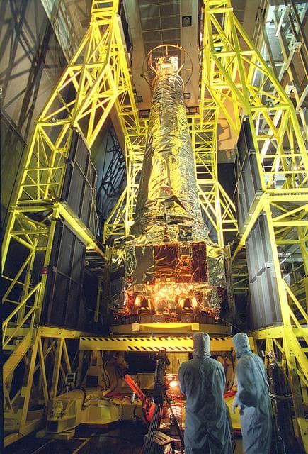 NASA image: History of Chandra X-Ray Observatory