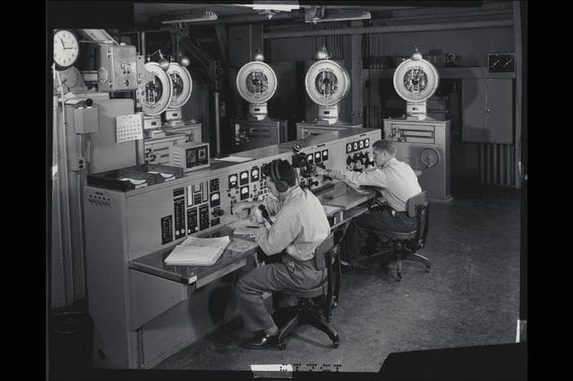 A-15219. Balance House for the 40x80-foot Wind Tunnel Control Room.