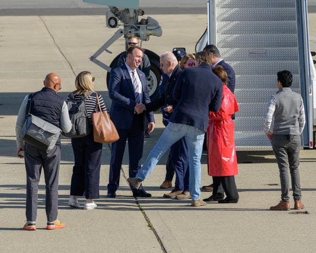 NASA image: U.S. President Joe Biden Arrives Aboard Air Force One at Moffett Federal Airfield