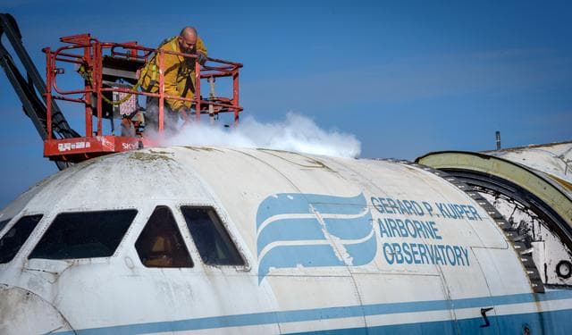 NASA image: Kuiper Airborne Observatory (KAO) Demolition