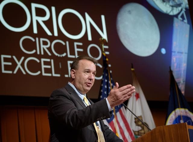 NASA image: Orion Astronauts Visit Ames Entry Systems and Technology Divisio