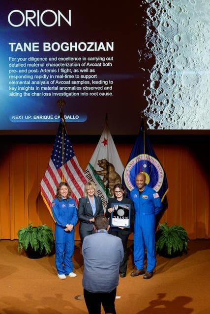 Orion Astronauts Visit Ames Entry Systems and Technology Divisio