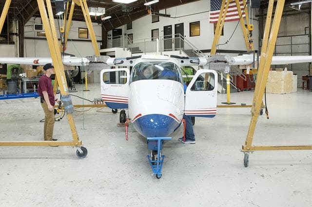 NASA X-57 Simulator Prepares Pilots, Engineers for Flight of Electric X-Plane