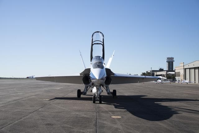 NASA image: NASA Pilots Prepare for QSF18 Flight