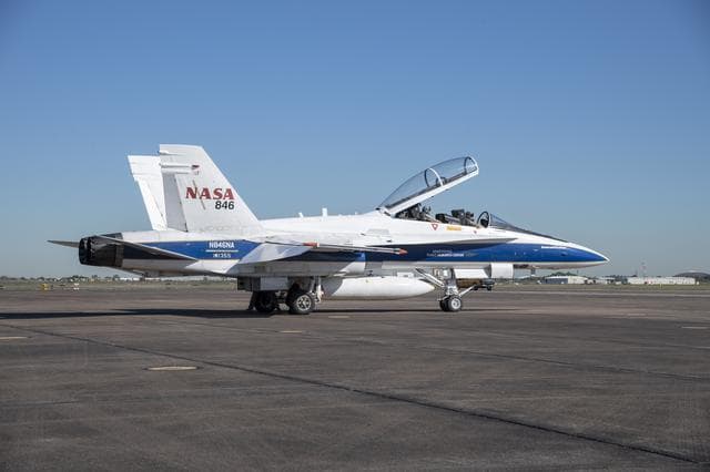 NASA image: NASA Pilots Prepare for QSF18 Flight