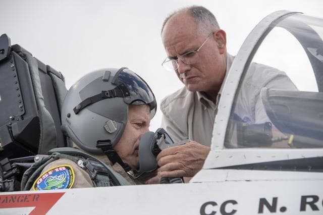 NASA image: NASA F/A-18 Prepares for Supersonic Research Flight