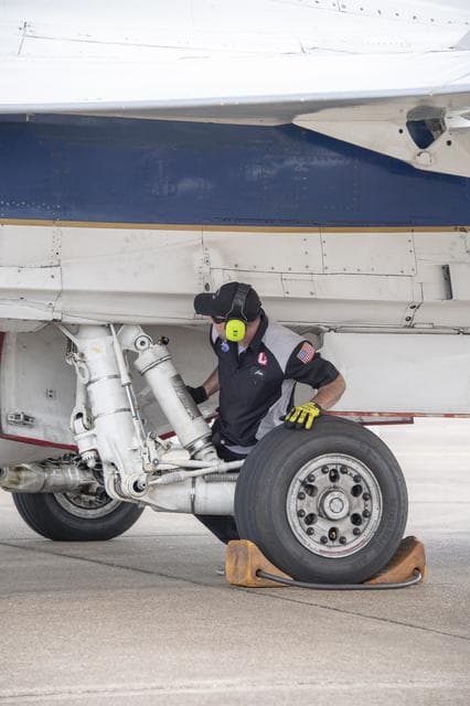 NASA image: NASA Ground Crews Prepare F/A-18 for QSF18 Takeoff