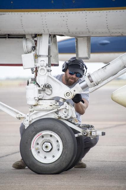 NASA image: NASA Ground Crews Prepare F/A-18 for QSF18 Takeoff