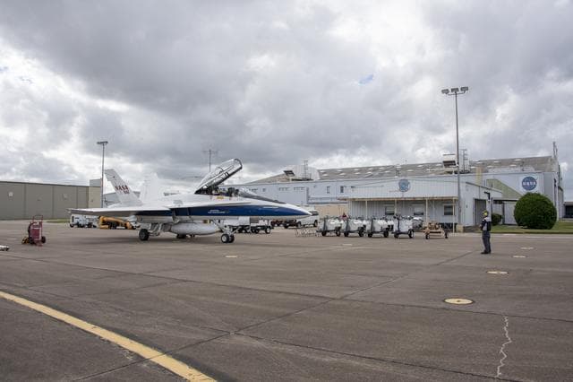 NASA image: NASA Ground Crews Prepare F/A-18 for QSF18 Takeoff