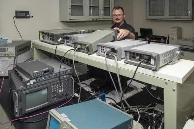 NASA image: Calibration Laboratory Provides Key Aircraft Support