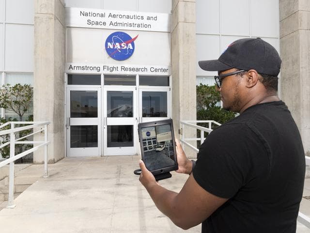 NASA image: Daniel Williams Displays Aeronautics AR App