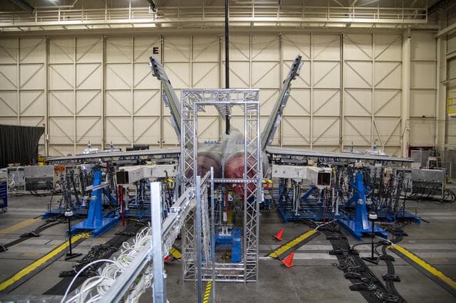NASA image: NAVAIR F/A-18E Undergoes Loads Testing at NASA Armstrong