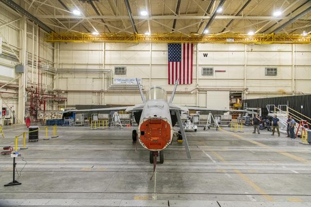 NASA image: NAVAIR F/A-18EÂ Prepared for Return from NASA Armstrong