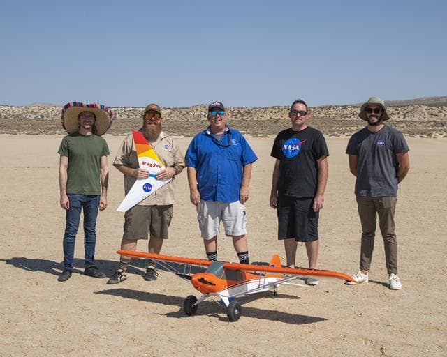NASA image: Magnetic Release Mechanism Succeeds in Flight
