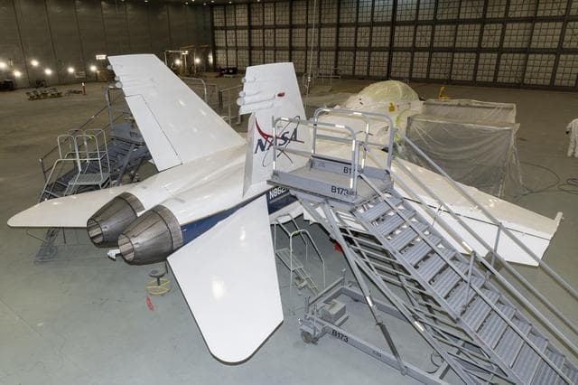 NASA image: NASA 862 Enters Air Force Paint Barn
