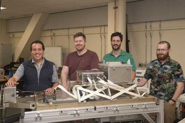 NASA image: ALOFT instrument upload