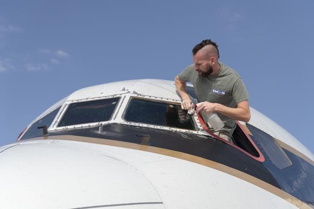 NASA image: NASA’s DC-8 Aircraft Prepares for Final Flight