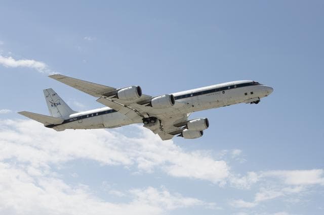 NASA image: NASA’s DC-8 Flies Under Clear Skies During Final Flight