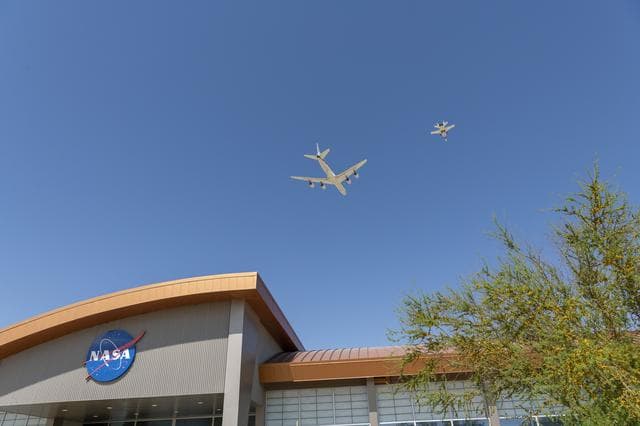 NASA image: NASA Bids Farewell to DC-8