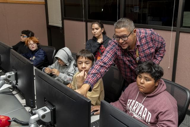 NASA image: NASA experts engage with students during National Aviation History Month