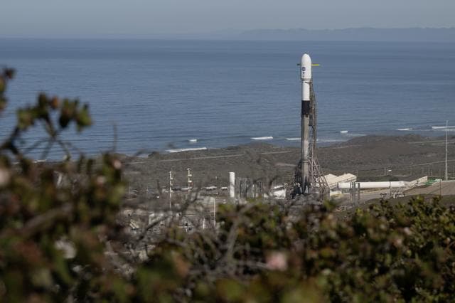 NASA image: SPHEREx/PUNCH Rocket Vertical