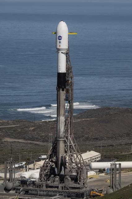 NASA image: SPHEREx/PUNCH Rocket Vertical