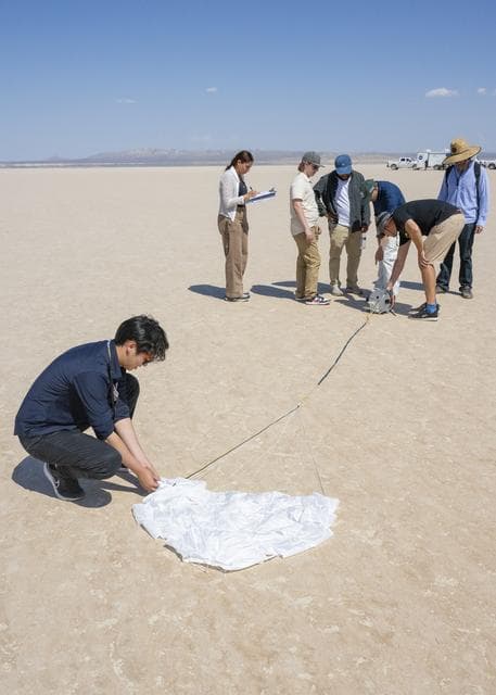 NASA image: NASA Works to Improve Supersonic Parachutes for Mars Missions
